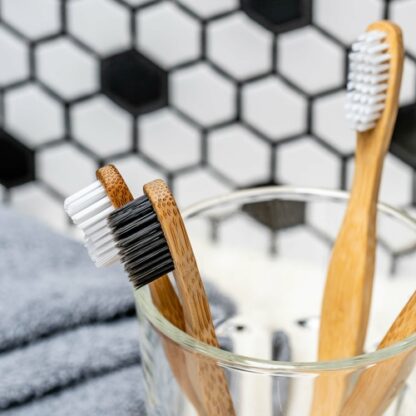 Bamboo Toothbrush Set 5-Pack - Bamboo Toothbrushes Medium Bristles - Image 8